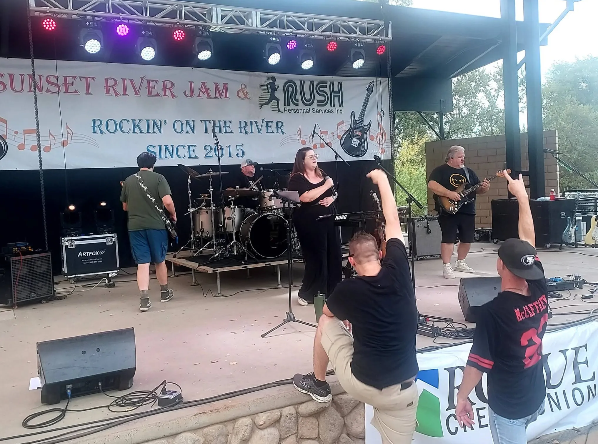 Jinx full band on stage at Sunset River Jam 2026
